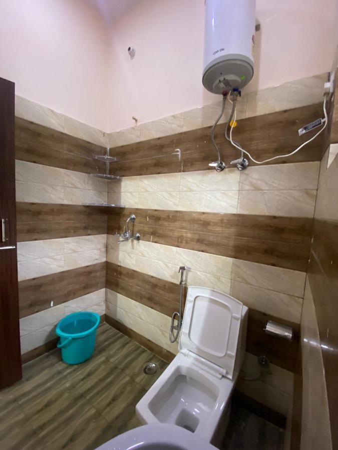Chirag Homestay Kainchi ナイニタール エクステリア 写真