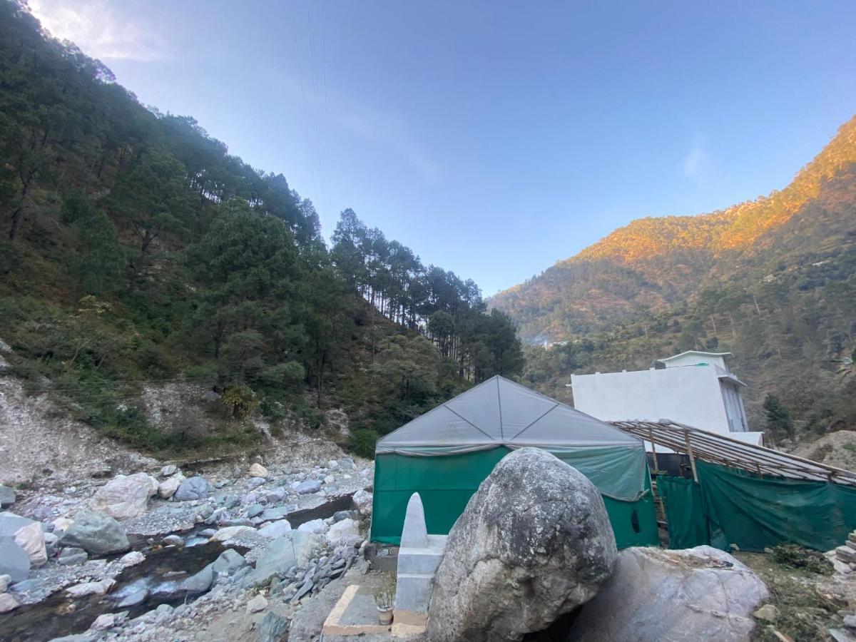 Chirag Homestay Kainchi ナイニタール エクステリア 写真